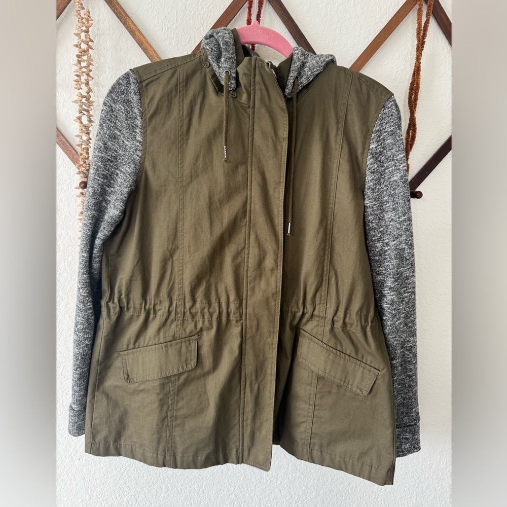 2Sable Hooded Olive Green Cargo Jacket